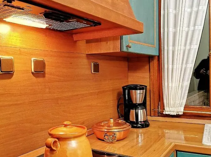 Vila ευορέων Pertoúlion